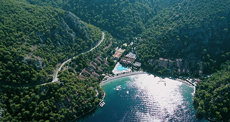 Hillside Beach Club
