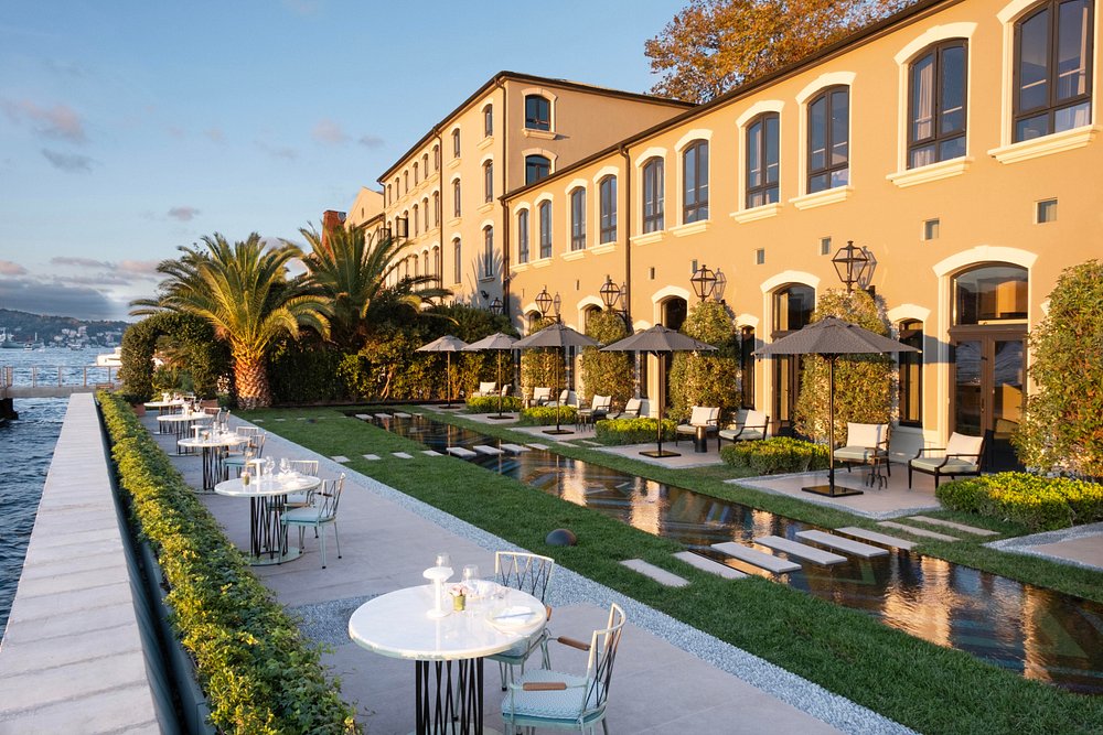 Vakko Hotel & Residence